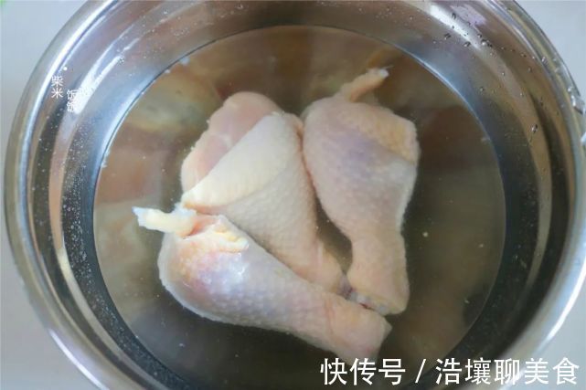 一日三餐|夏天到了,分享一道好做又好吃的蒸菜,没有油烟,味道鲜美
