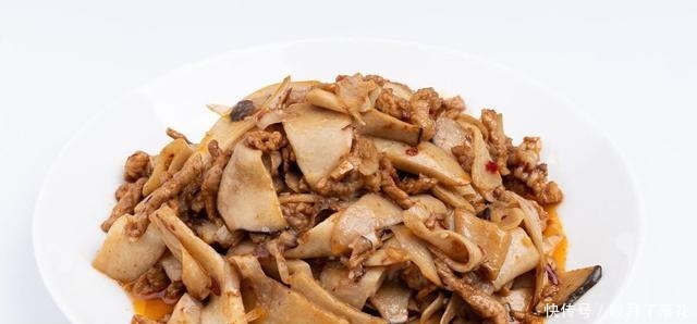 杏鲍菇的12种花样吃法可盐可甜，又香又鲜，味道美营养高！