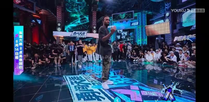 街舞3|《街舞4》空降海外热搜 多国语言弹幕齐飞