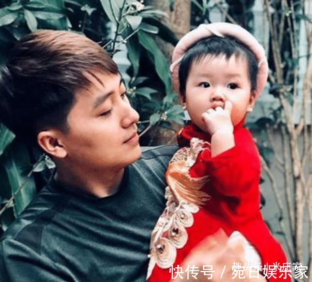 妈妈|爸爸扮成妈妈样子哄女儿,女儿没有哄好,爸爸却因太漂亮快速走红