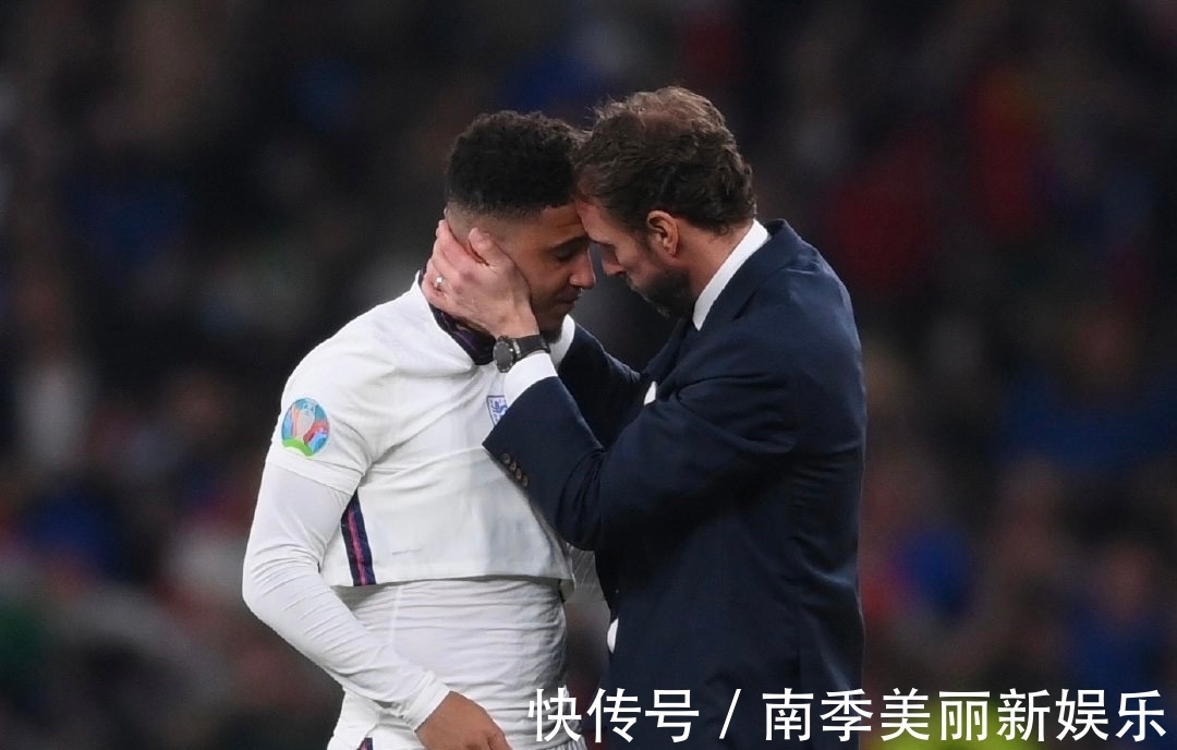 萨卡|欧洲杯推演侠：索斯盖特从功臣变罪人，临场换人被球迷疯狂诟病