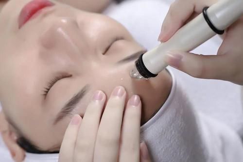 气泡|为什么1周要做1次小气泡皮肤管理？