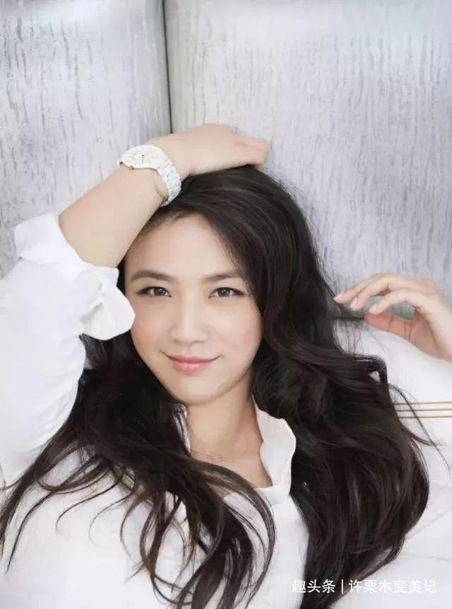 镯子 女人戴“手镯”还是“手表”好看三个理由告诉你,戴错很尴尬!