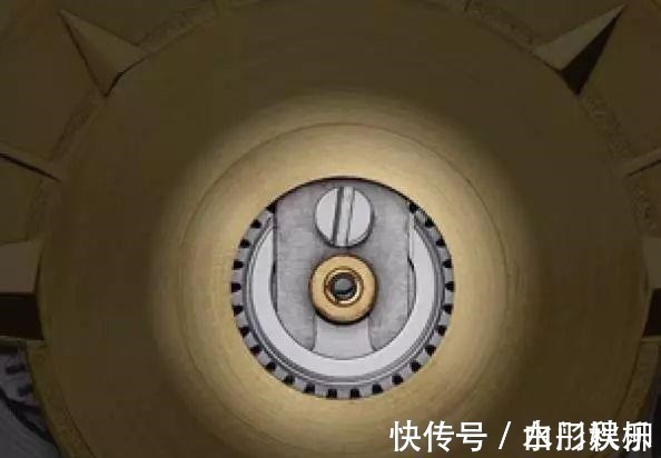 运动表 高级运动表的梦幻清单江诗丹顿Overseas超薄万年历全解析!