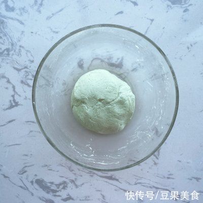 胡萝卜汁|餐桌上最有人气的家常菜之彩色芝麻糯米球