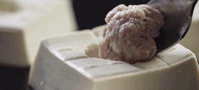 豆腐块|两块钱的豆腐这样做，连吃五碗饭！