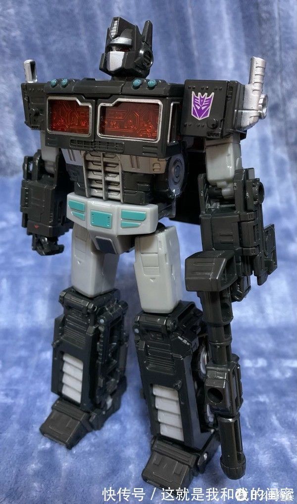 棋子|闲敲棋子落灯花 篇三十五：网飞暗黑擎天柱变形金刚