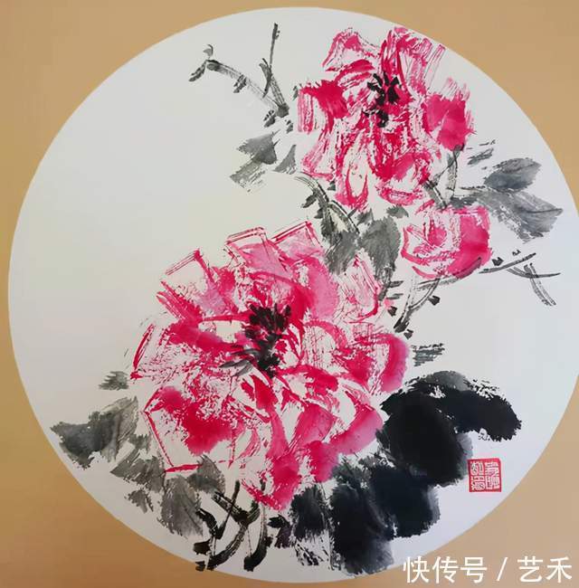 刘建功!刘伟——美术艺术教师丨妙笔涂丹青 巧手绘美景