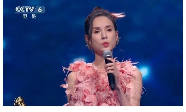 东方卫视|中秋晚会哪家强？收视率曝光：央视成一哥，芒果台不行了？