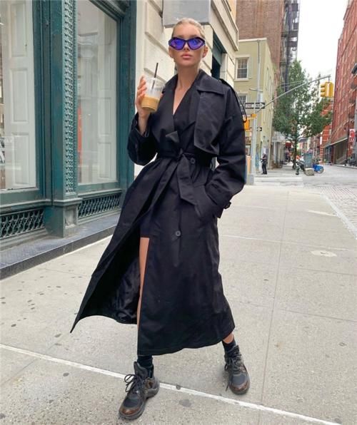 气温回升,及时get风衣的3种搭配法则,紧跟时尚潮流