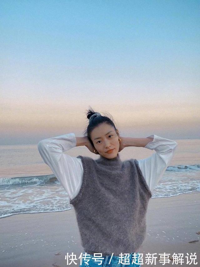 棉衣|刘雯的秋冬穿搭很舒适大方,穿鹅黄色棉衣高腰裤,大长腿超有魅力