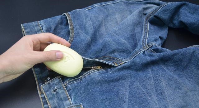 卫生间|马桶里放一块香皂,真是厉害,解决了很多家庭的困扰,涨知识了