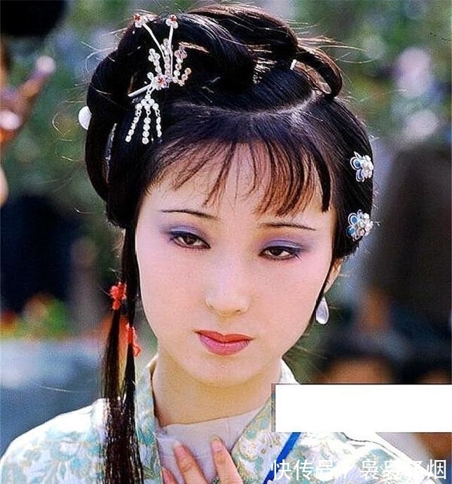 宝兄弟！红楼梦：难怪宝玉娶宝钗后会出家做和尚，看宝钗这个毛病谁受得了