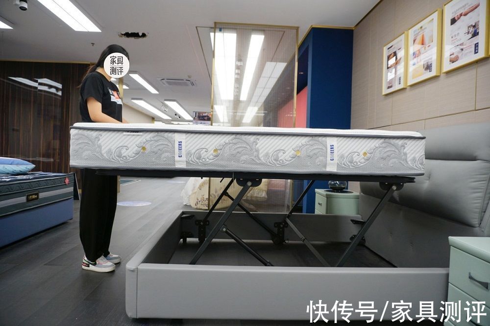 助眠系|芝华仕5星床垫测评：温和“助眠系”套床，一秒切换酣睡模式