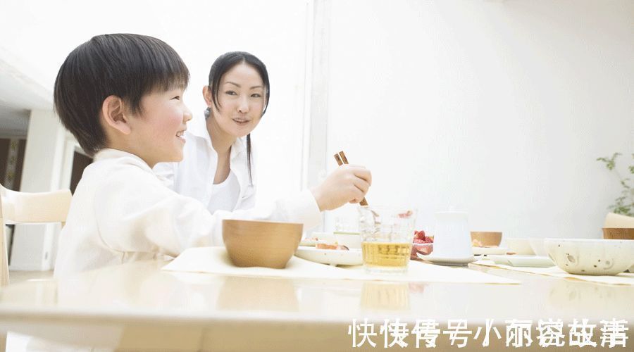 区别|男孩“晚发育”普遍存在,明明是同龄却矮女孩一个头,区别在哪