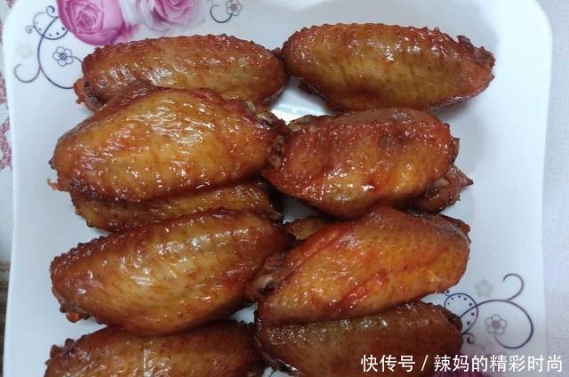 奔波|奔波了两个小时去姑姐家吃饭,打开门的那瞬间被这桌菜诱惑到了