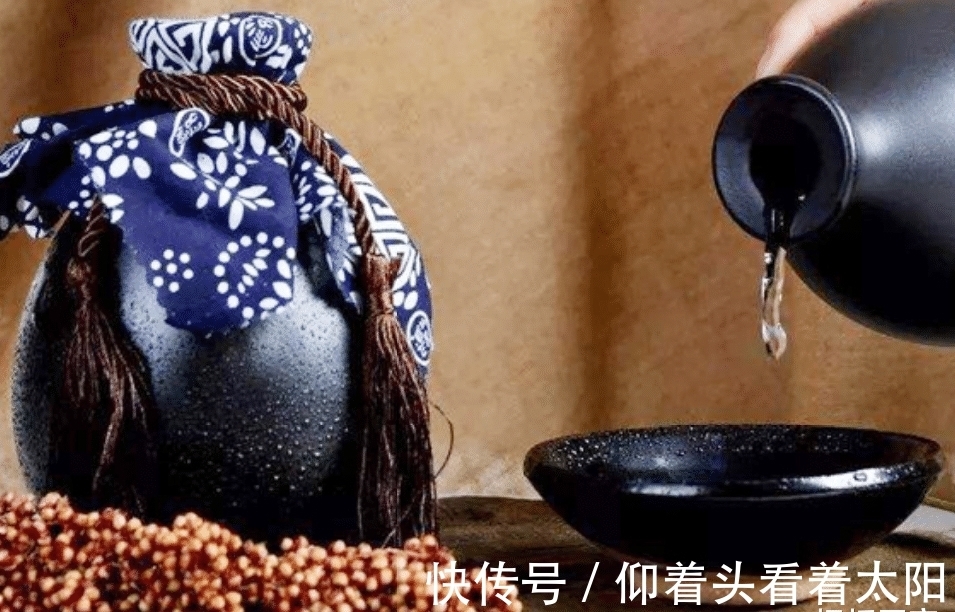 储备量@难倒诗词大会82位高手!“我有一壶酒,可以慰风尘”,哪个字错了