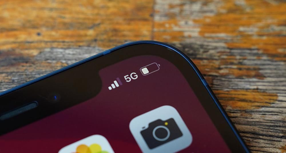 显示屏|iPhone 12评测:对美学的一种回溯,但具有惊人的设计