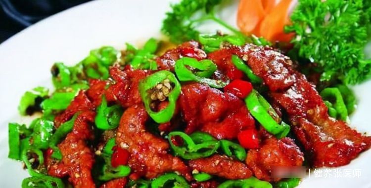 这几道菜便宜又实惠，美味可口很下饭，解馋又开胃，甚是美哉