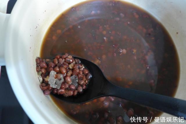 再也|自打会做红豆雪糕后,闺女隔三差五就说要吃,再也不用买超市的了