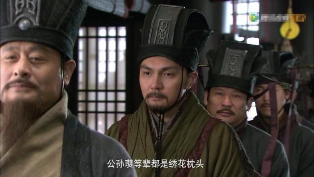 刘备|曹操曾问3位谋士可否杀刘备，2人建议杀，为何曹操不杀