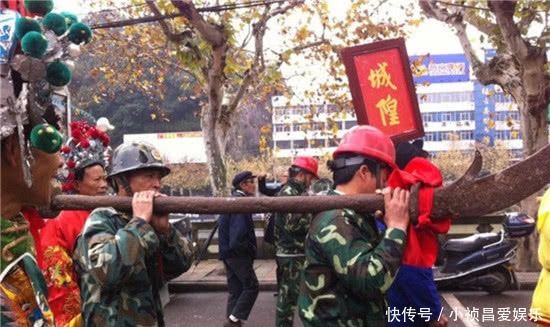 张士诚|朱元璋看到太阳上有个黑点，刘伯温大叫不好：你要损失一名大将