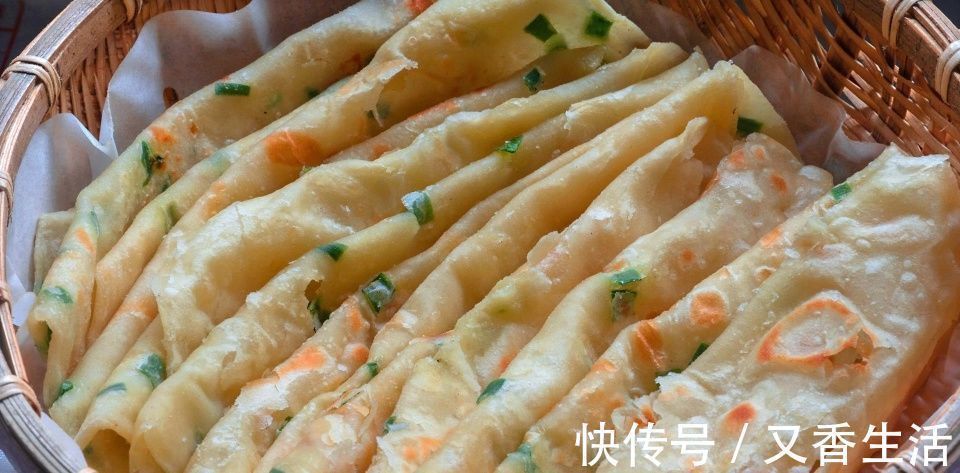 家常烙饼最简单的做法，不用揉面不用油酥，柔软又多层，凉了不硬