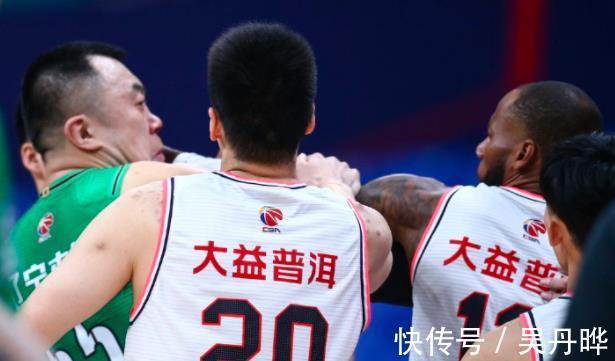 广厦|CBA新格局:辽篮锁定头名,广东冲击三甲,上海第2位置恐将难保