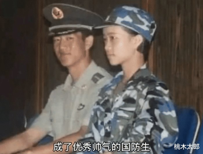 看透富人游戏，《变形记》中唯一清醒的农村娃，如今成了国防生