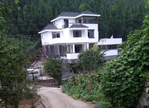 浇筑|100万在依山旁水的半山腰建三层别墅，成朋友们眼中的人生赢家