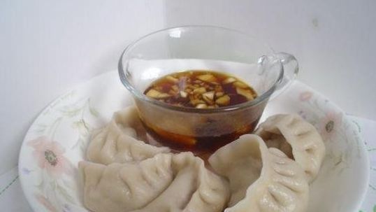 包饺子却不会调肉馅记住这3种料,肉馅又嫩还香