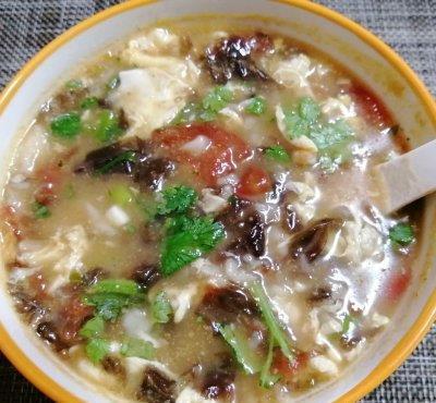 鲜香|西红柿鸡蛋疙瘩汤,营养丰富,鲜香味美