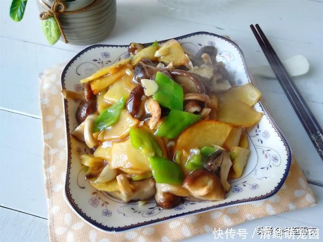 买回家蘑菇不会做,教你12道常见的几种蘑菇做法,补充营养味道鲜