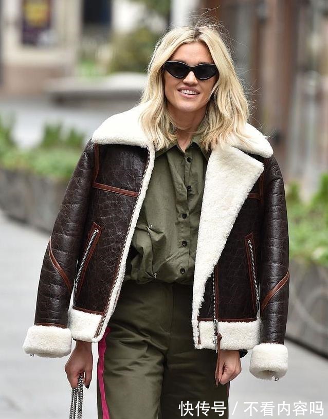 搭配 真正会穿衣的女人,会爱上“咖啡色”,这些搭配示范美得太高级!