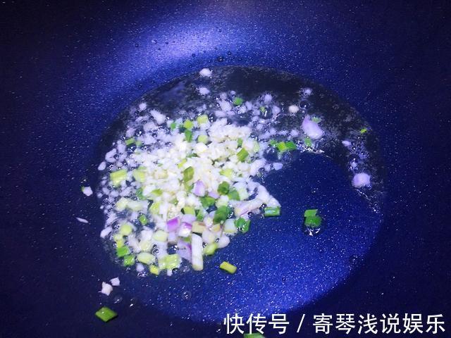 配菜|带鱼蒸着吃更好吃,味道鲜美,原汁原味,大人小孩都爱吃