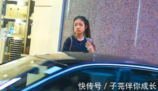 第一封信|15岁女儿早恋,单亲爸爸一夜没睡:父母的态度决定孩子的未来