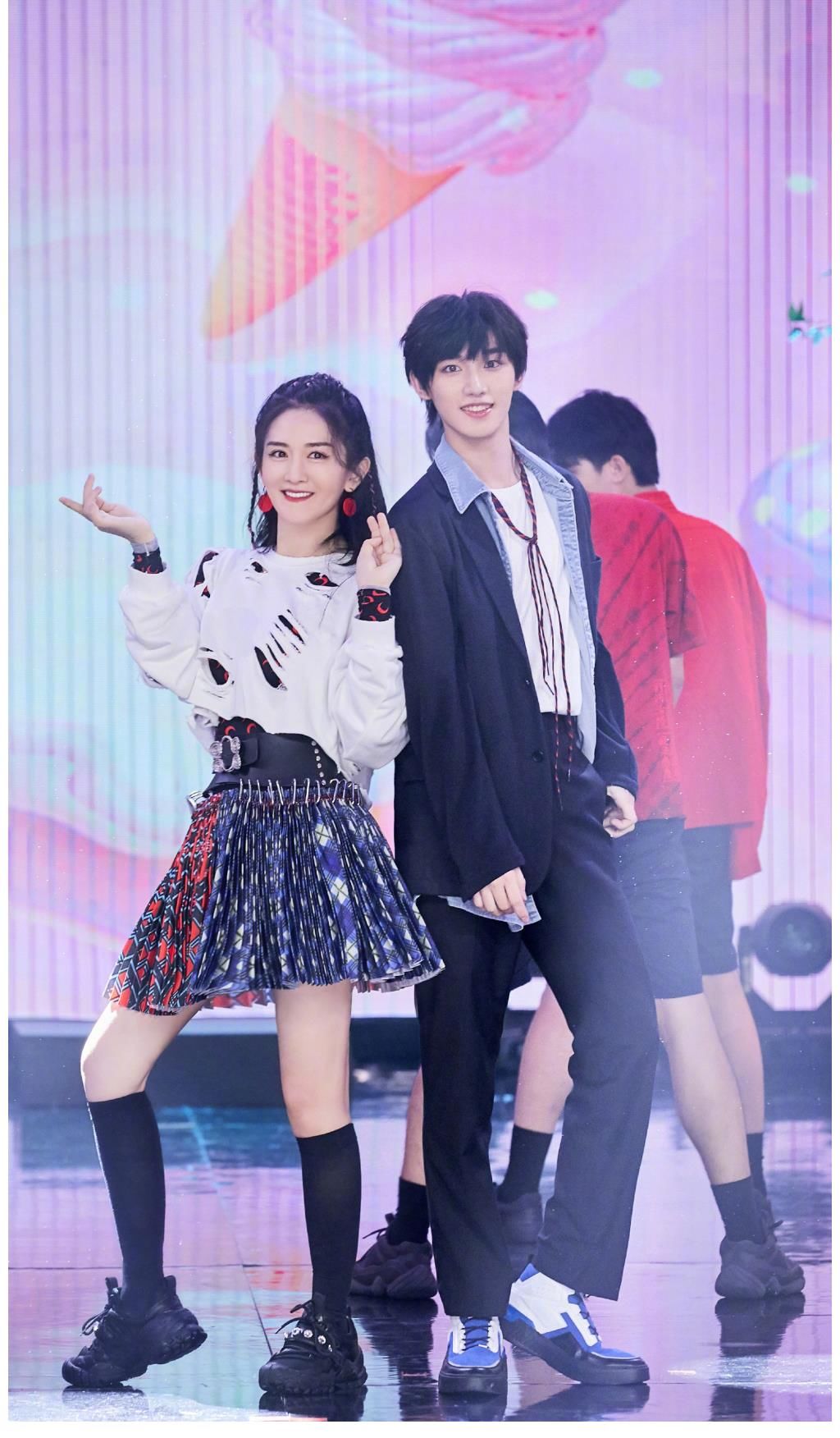 TFBOYS的時(shí)光膠囊還沒看到，《快本》就停播了！連個(gè)告別都沒有