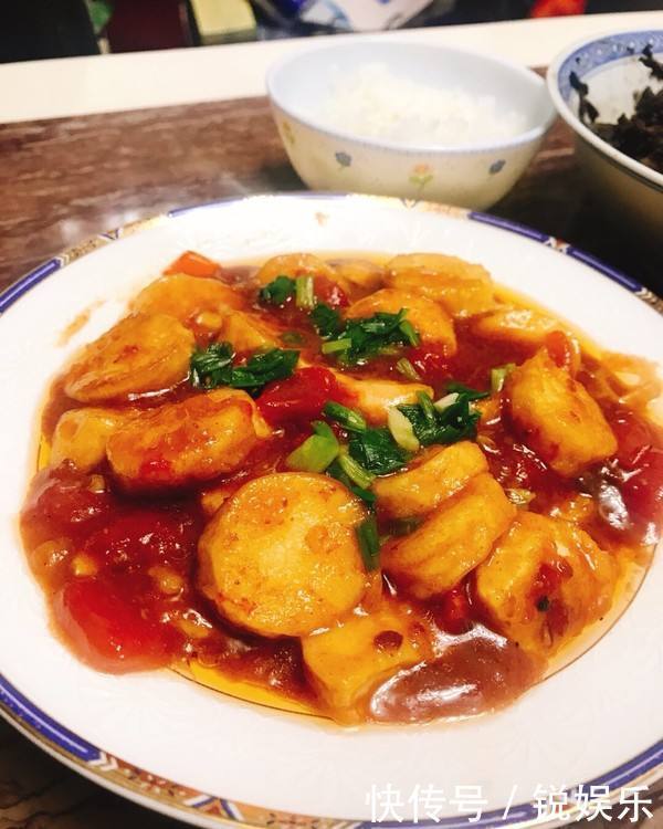 金针菇和此是绝配,色香味全,下饭,孩子隔几天馋!