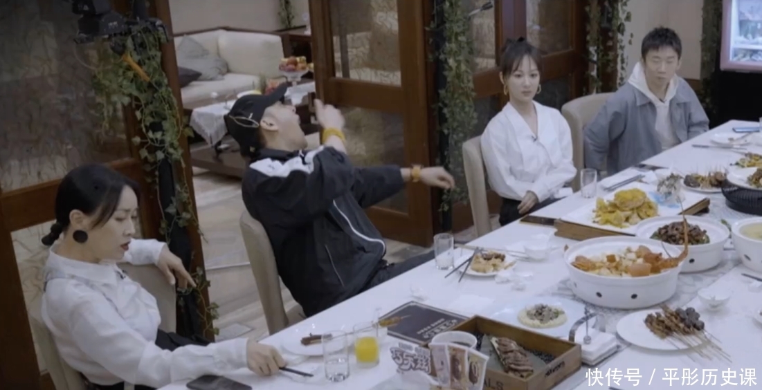 那英 一档大牌云集的综艺,却被导演玩成了低智班,孙红雷杨紫被坑惨了