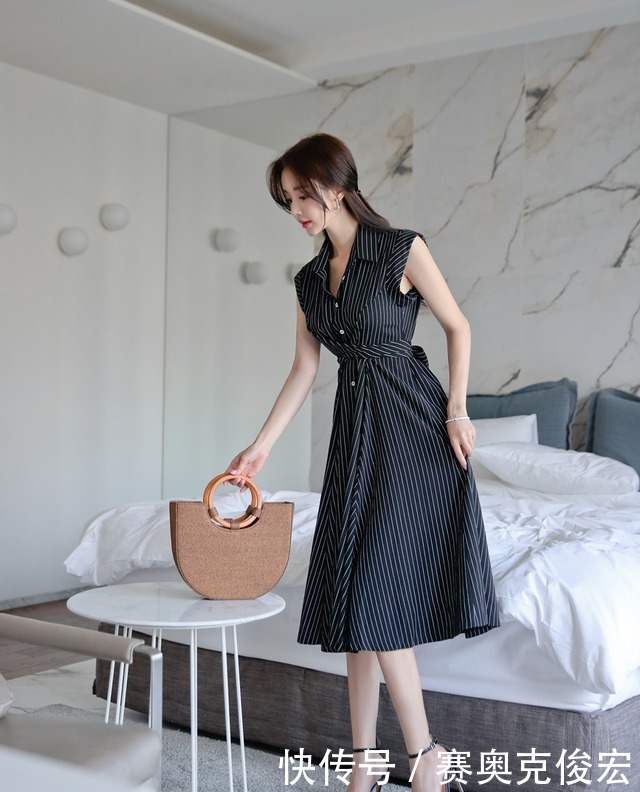轻熟|孙允珠时尚穿搭:曼哈顿立体时尚竖条纹轻熟裙