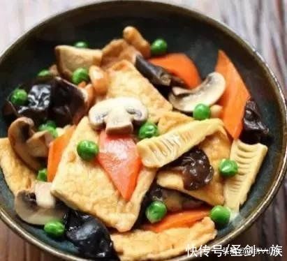 美食|味道独特的12道家常美食,制作简单,亲自下厨让家人饱饱口福