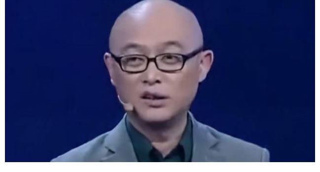 郭麒麟|她是孟非的女儿,如今23岁太优秀,难怪郭德纲着急结亲家