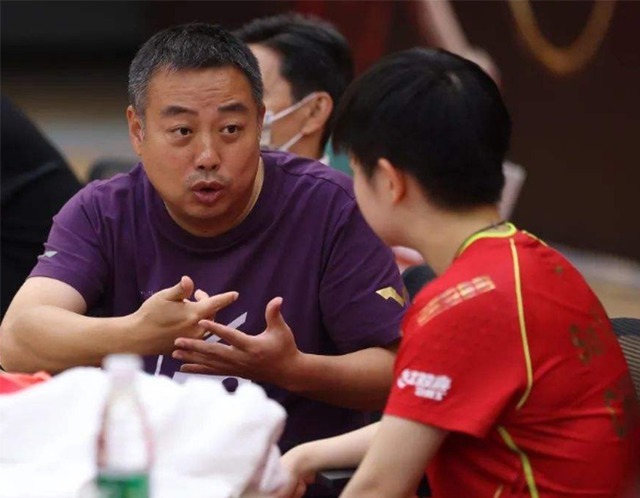 国乒|没有陈梦!没有王曼昱!国乒中孙颖莎独揽荣誉,这一年的付出值得