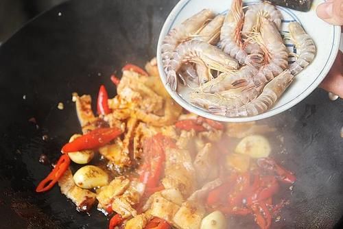 鲜香|秋季舌尖上的诱惑,麻辣鲜香,想吃啥随便加,美味刺激还不贵