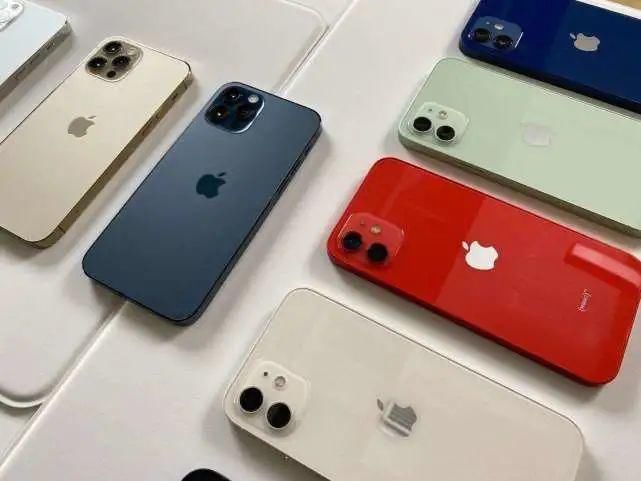 产品|一加产品总监点评iPhone 12，屏幕亮度调节有问题