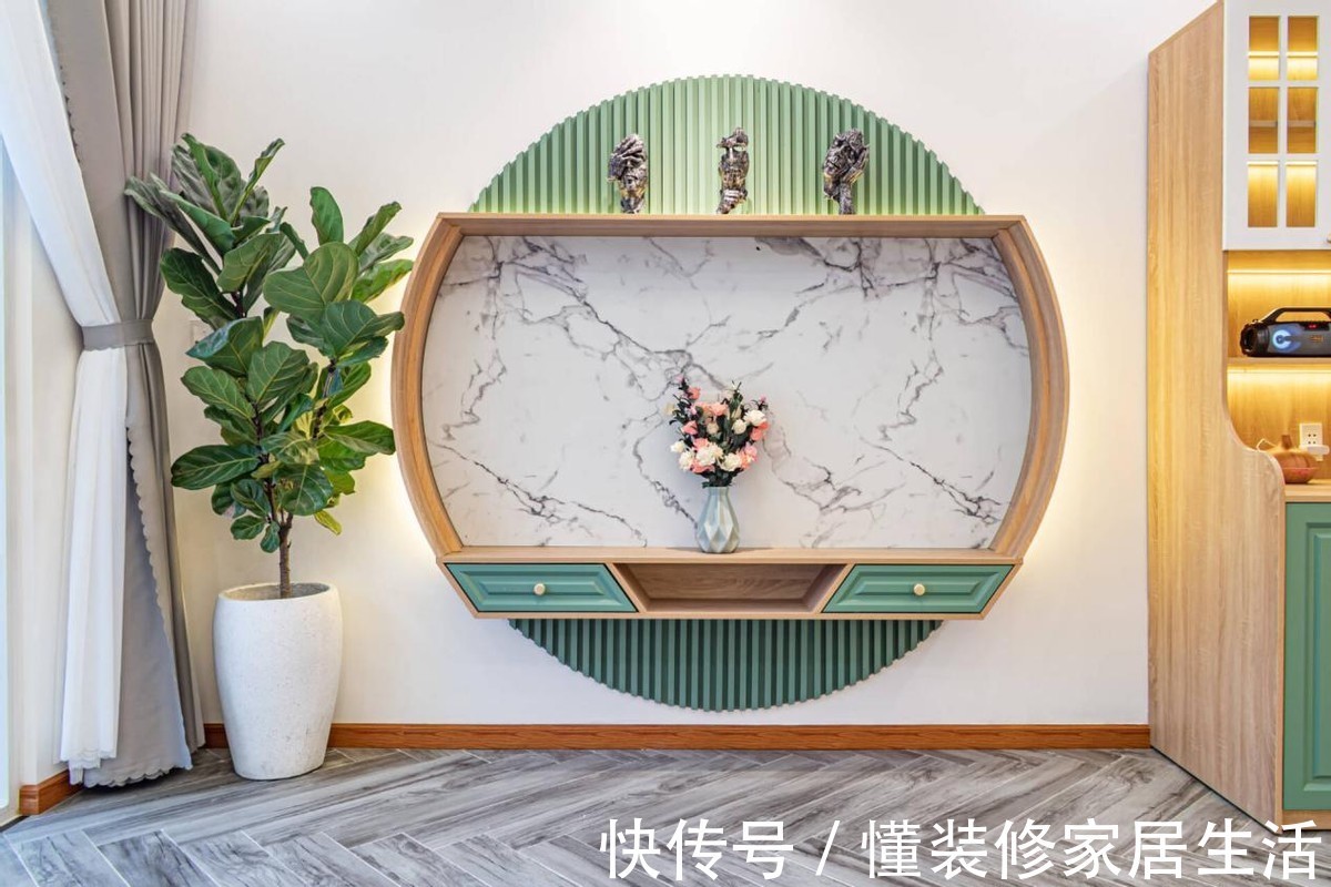 别墅|220㎡两层别墅,上有露台花园下有入户庭院,无复杂装修无比惬意