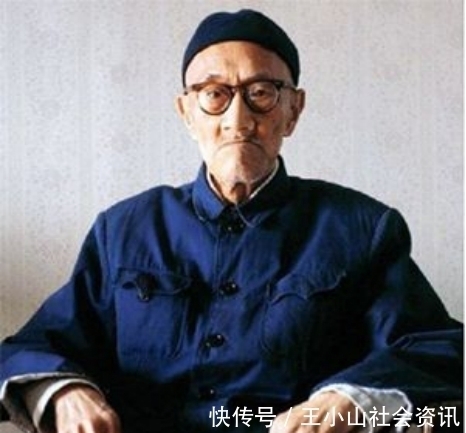 秀才!梁漱溟说,人生修炼如斗鸡,最高境界是呆头呆脑,秘不示人