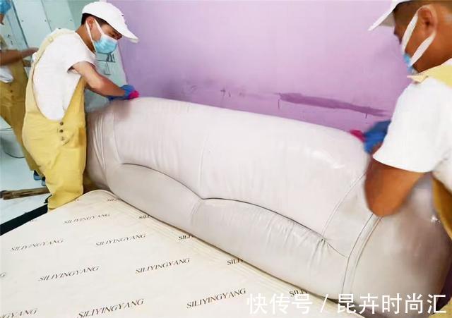 油污|杭州姑娘买下老房嫌太脏,请7名保洁师打扫清理,网友:太专业了