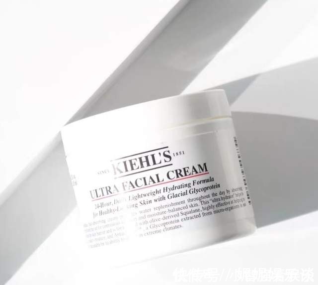 刺痛感|4款被高估的保湿面霜,科颜氏长痘,欧莱雅搓泥,倩碧干皮别碰