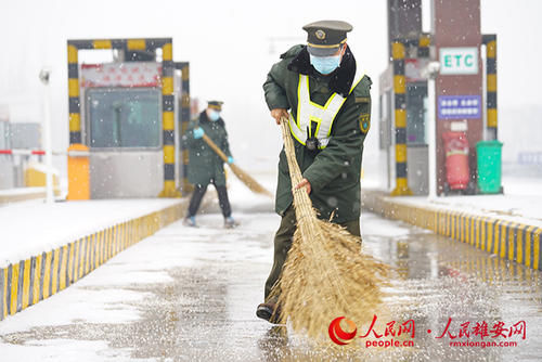 高清：雄安绝美雪景“到货”，请查收